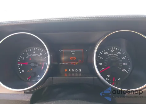 2022 Ford Mustang Ecoboost Premium z USA, uszkodzony, nr VIN 1FATP8UH6N5102183